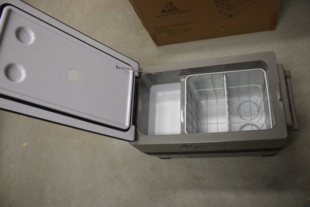 Lodówka samochodowa Alpicool CF45 45L chłodziarka zamrażarka 12/24/230