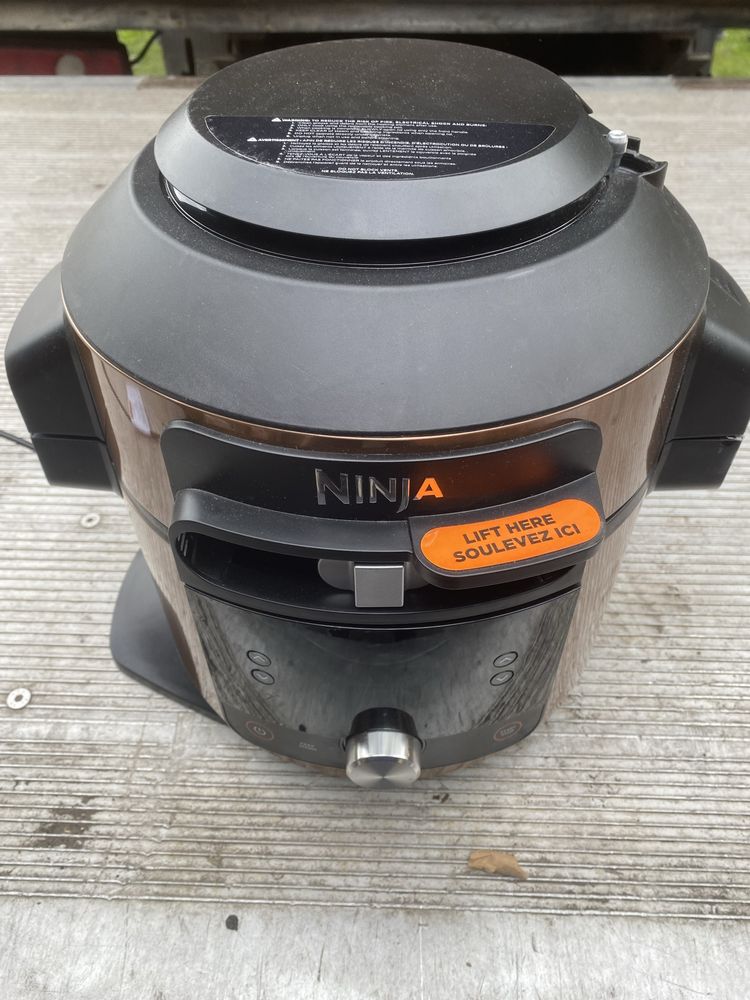 Ninja Foodi MAX Multicooker ze Smart pokrywką, 7,5 l