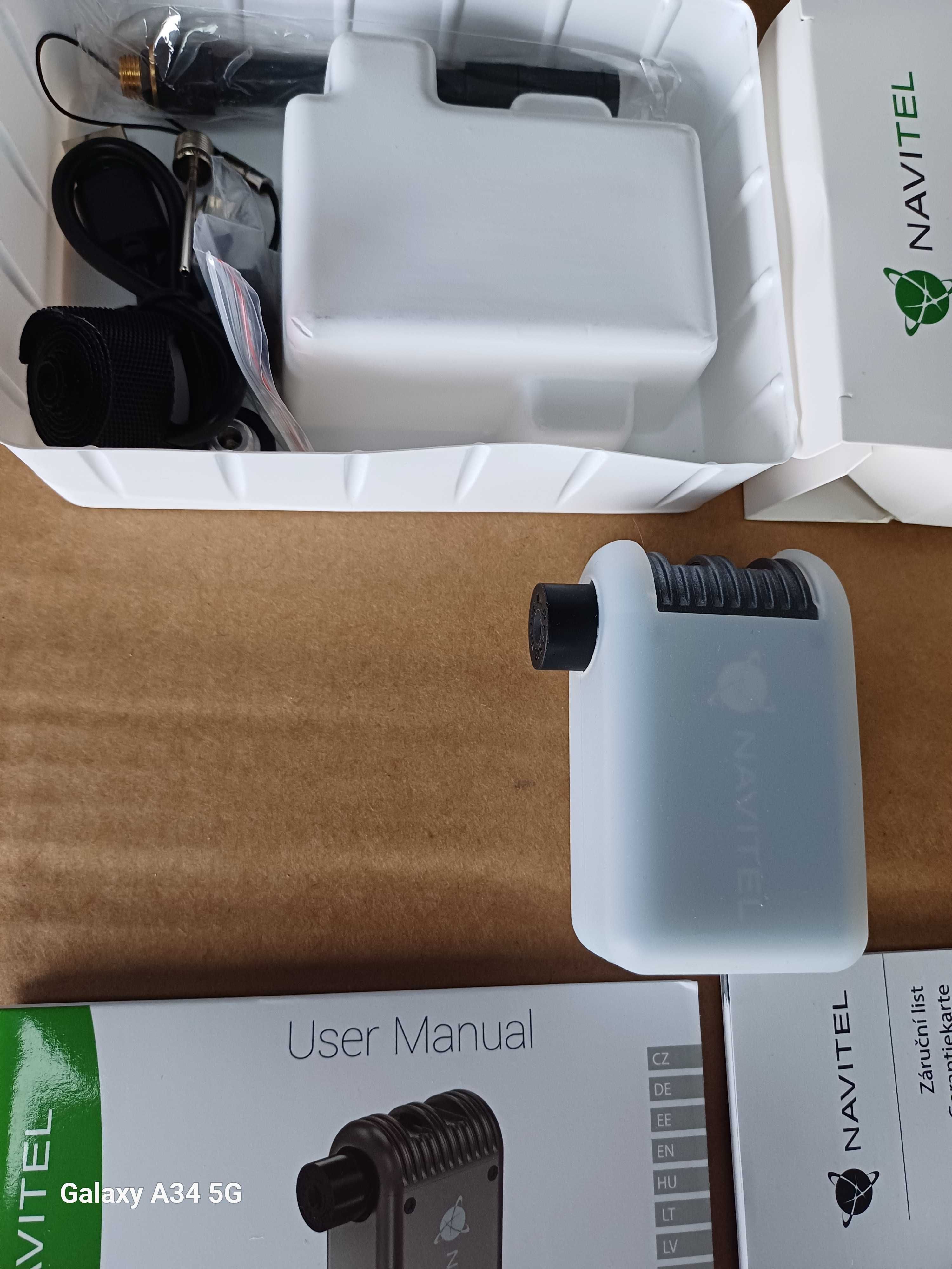 AIR 8MINI kompresor  Navitel  nowy