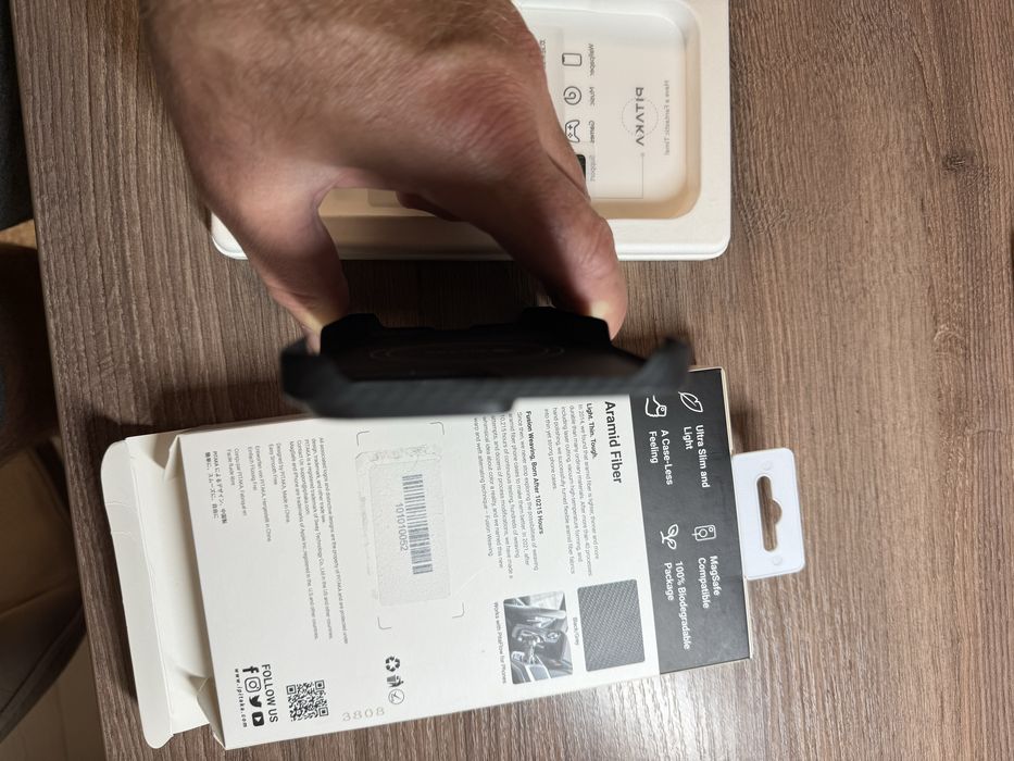 Оригінальний чохол pitaka на Iphone 15 proMax
