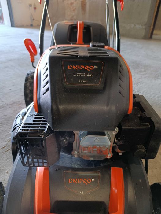 Газонокосилка DNEPROM