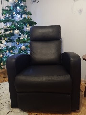 Fotel rozkładany z funkcja masazu