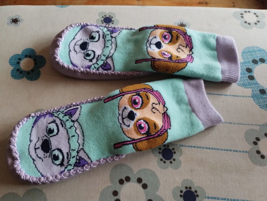 Skarpetokapcie rózmiar 23/24