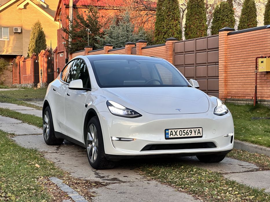 Tesla Model Y LONG RENG DUAL MOTOR Можливий обмін!