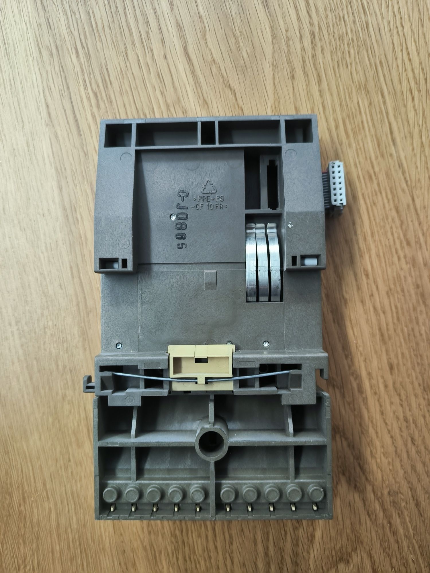 Siemens Simatic S5 BUS MODULE 6ES5700-8MA11