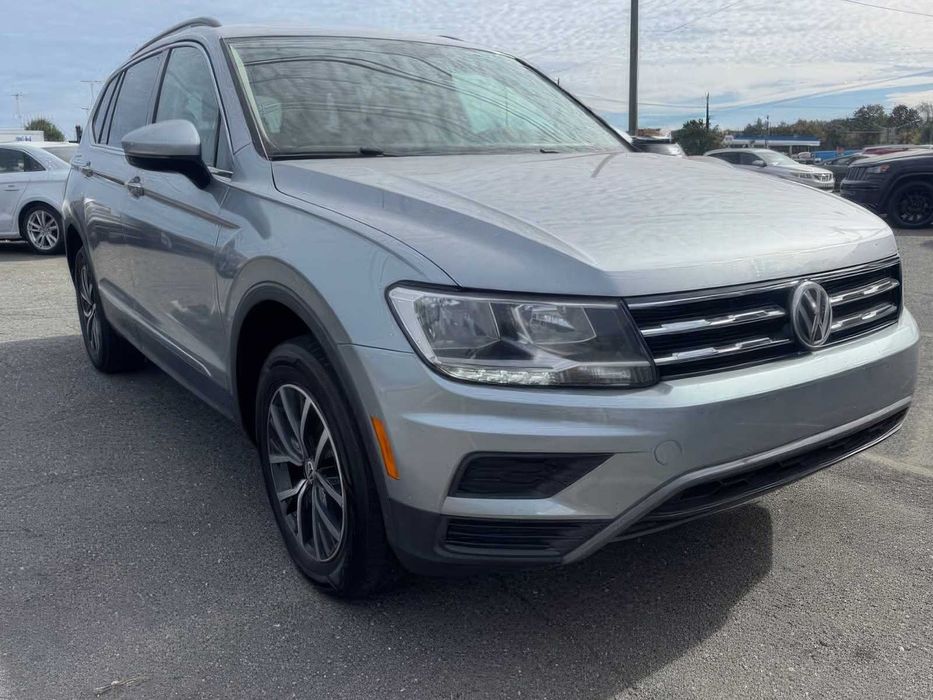 Volkswagen Tiguan SE      2020