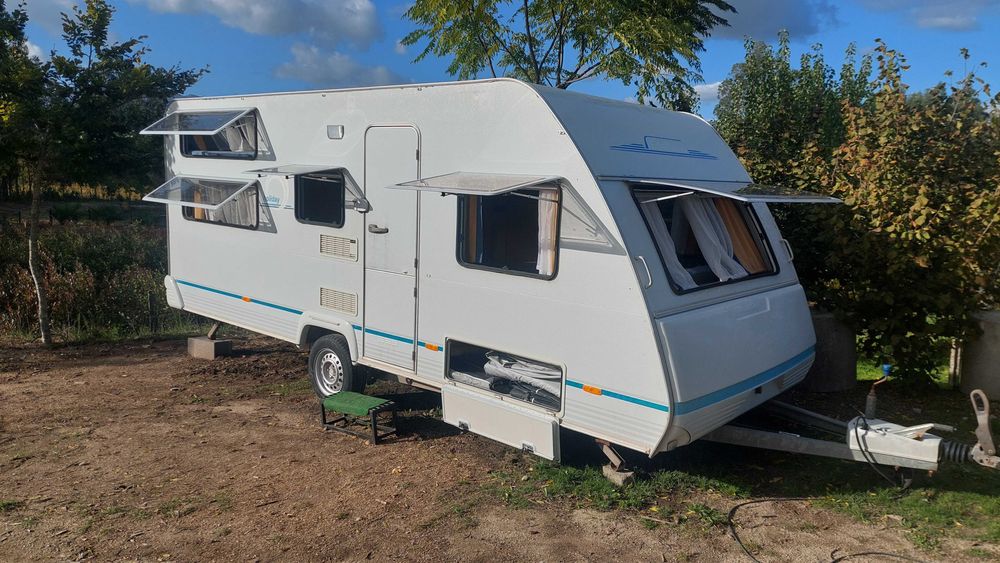 Caravana Knaus Eifelland 520 com documentos