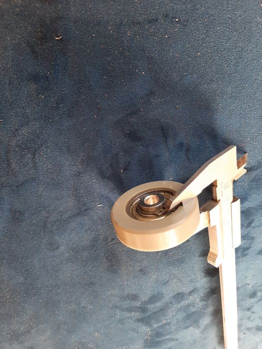 Kolka na łożyskach gumowe 50mm