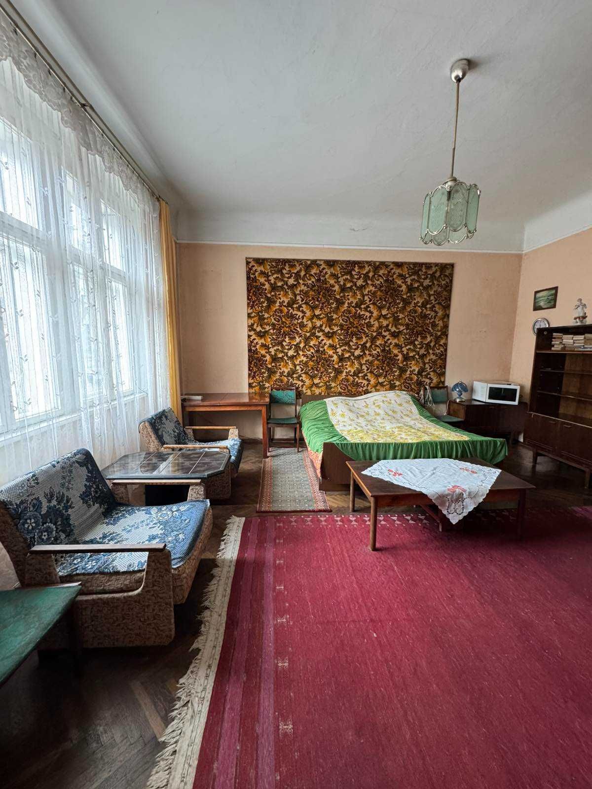 2 квартира під ремонт (р-н вул. Шевченка)