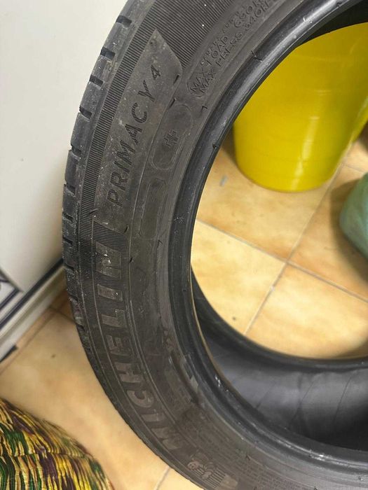 Pneu Michelin Primacy 4 - 205/55R17