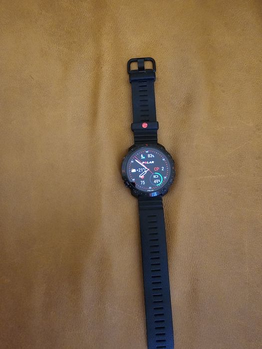 Найкрасивіший топовий спорт годинник Polar Grit X2 Pro Sapphire