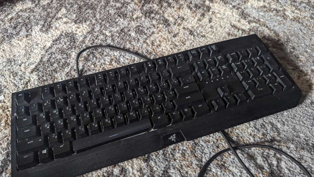 Механічка клавіатура Razer blackwidow