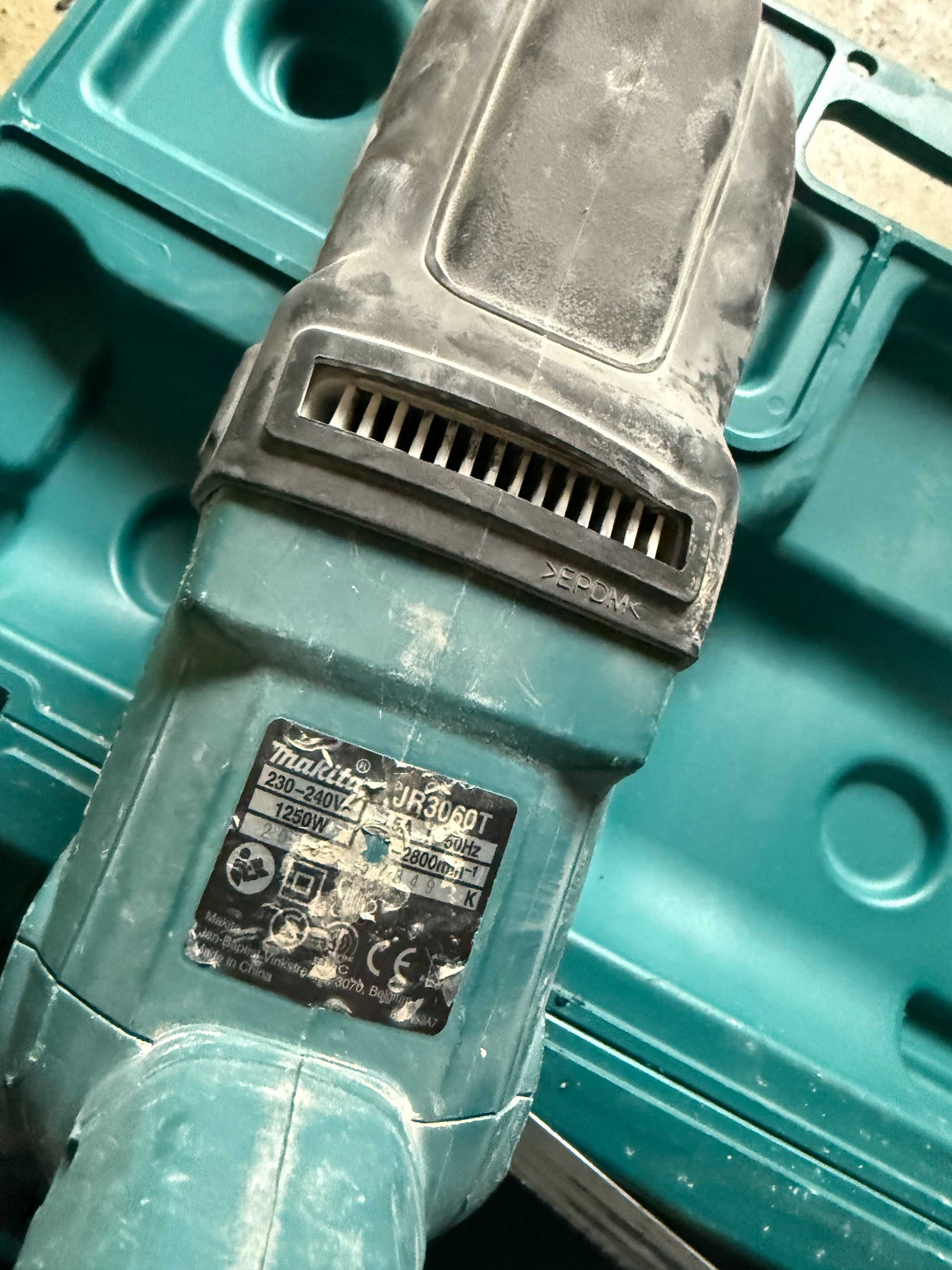 Piła Szablasta MAKITA JR3060T