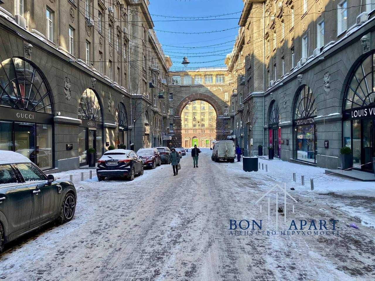 Без% Аренда 3к квартиры Крещатик \ Пассаж Отдельный вход.