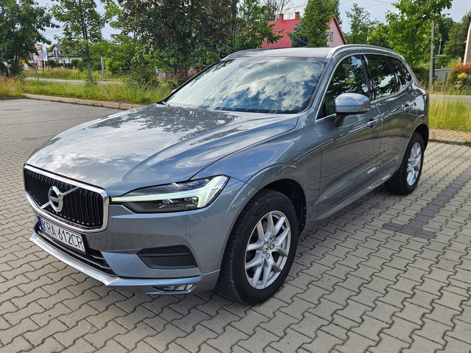 Volvo XC60 II D4 190km