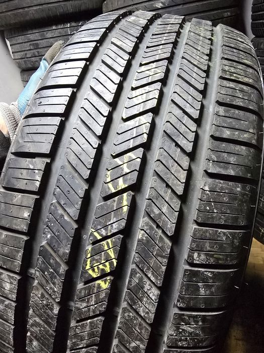 255/45R19 Goodyear Eagle LS2