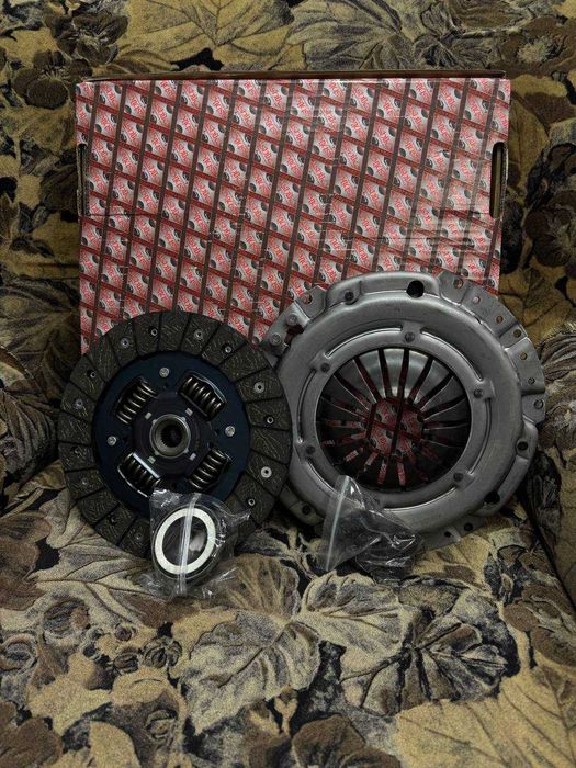 Комплект щеплення/сцепление/Маховик/Корзина/на всі моделі автомобілів