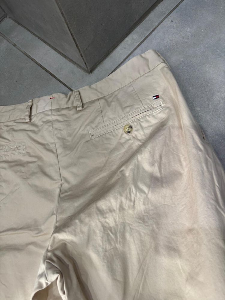 Spodnie Tommy Hilfiger rozmiar 36/32.
