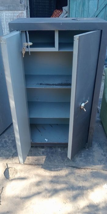 Продам сейфы в хорошем состоянии