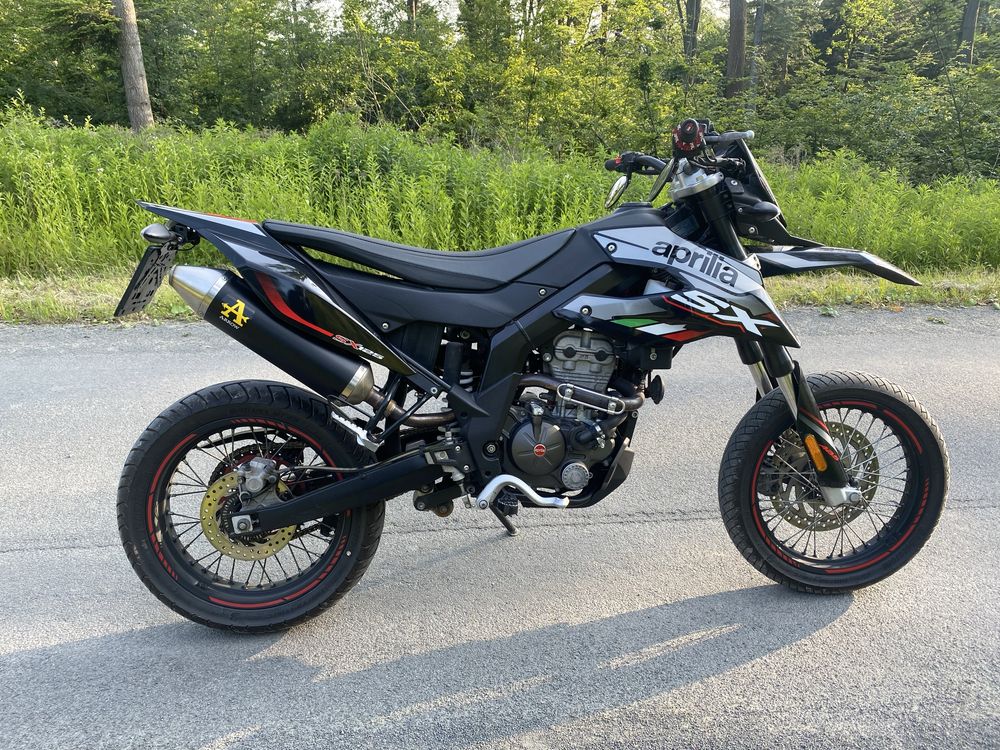 Aprilia SX125 4T. 2022r Wydech arrow