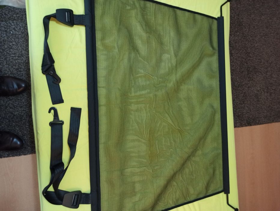 Rede de proteção, própria para veículos