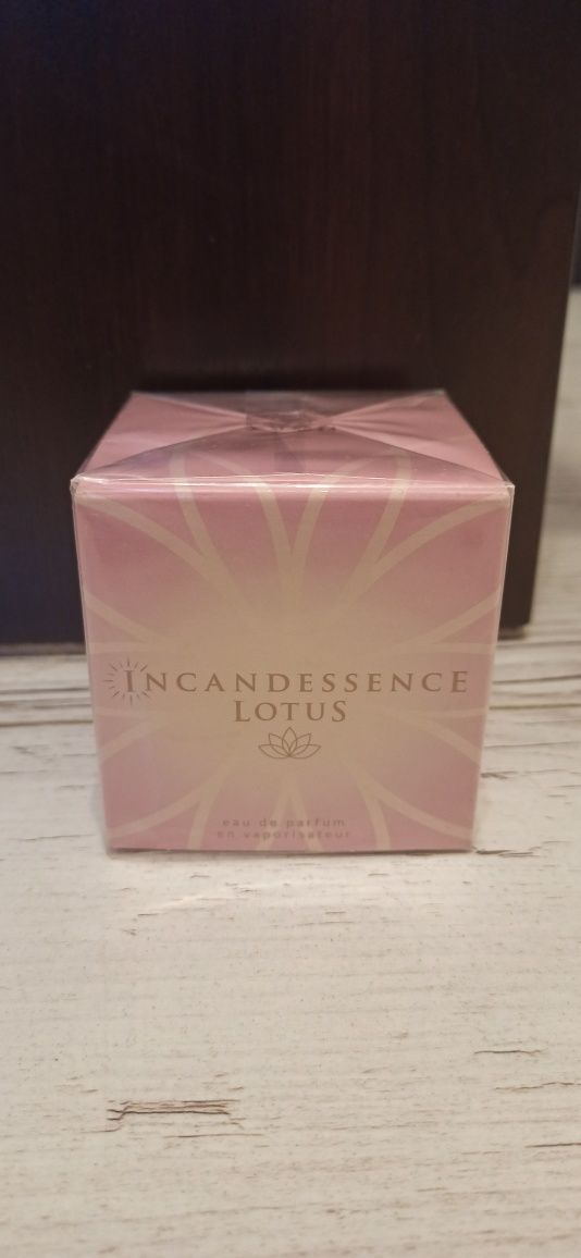 Incadessence Lotus