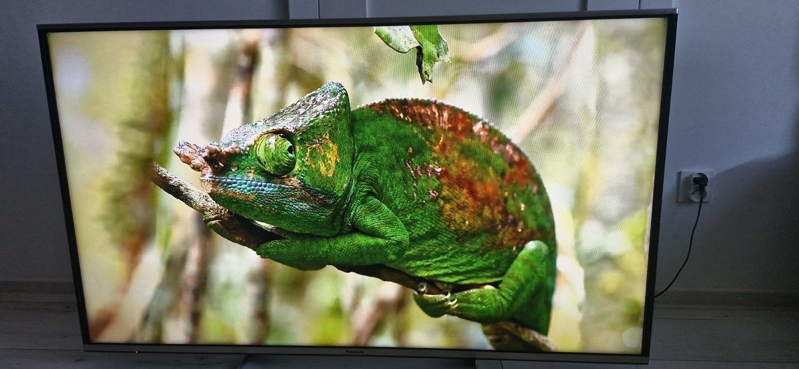 Telewizor Panasonic 55cali wifi