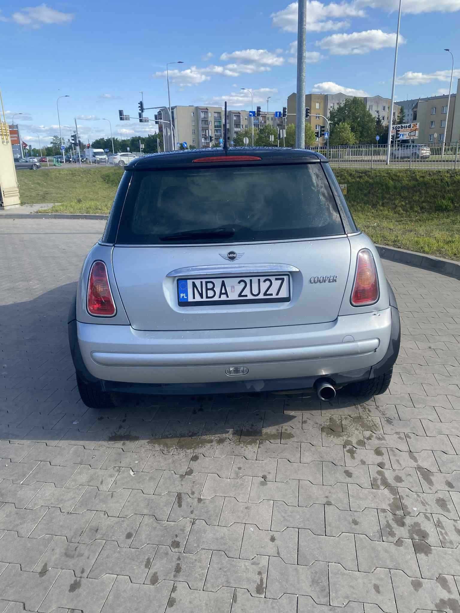 Mini Cooper R50 2003
