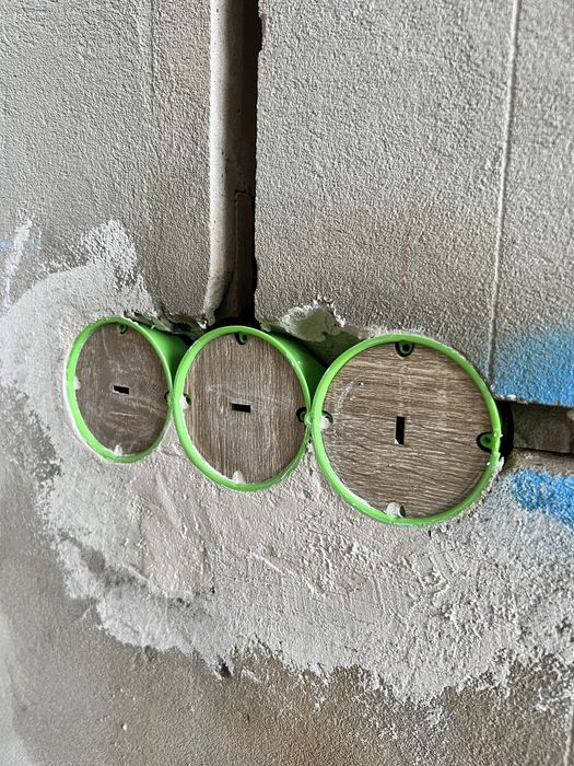 Для підрозетників заглушки