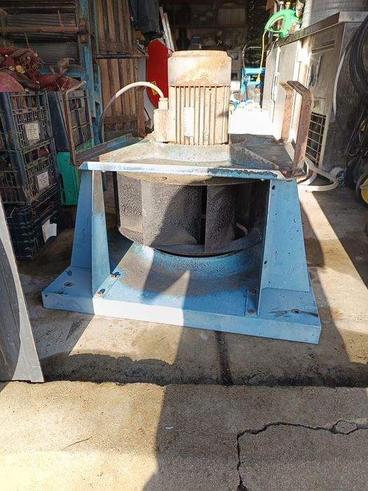 Extrator de churrasqueira