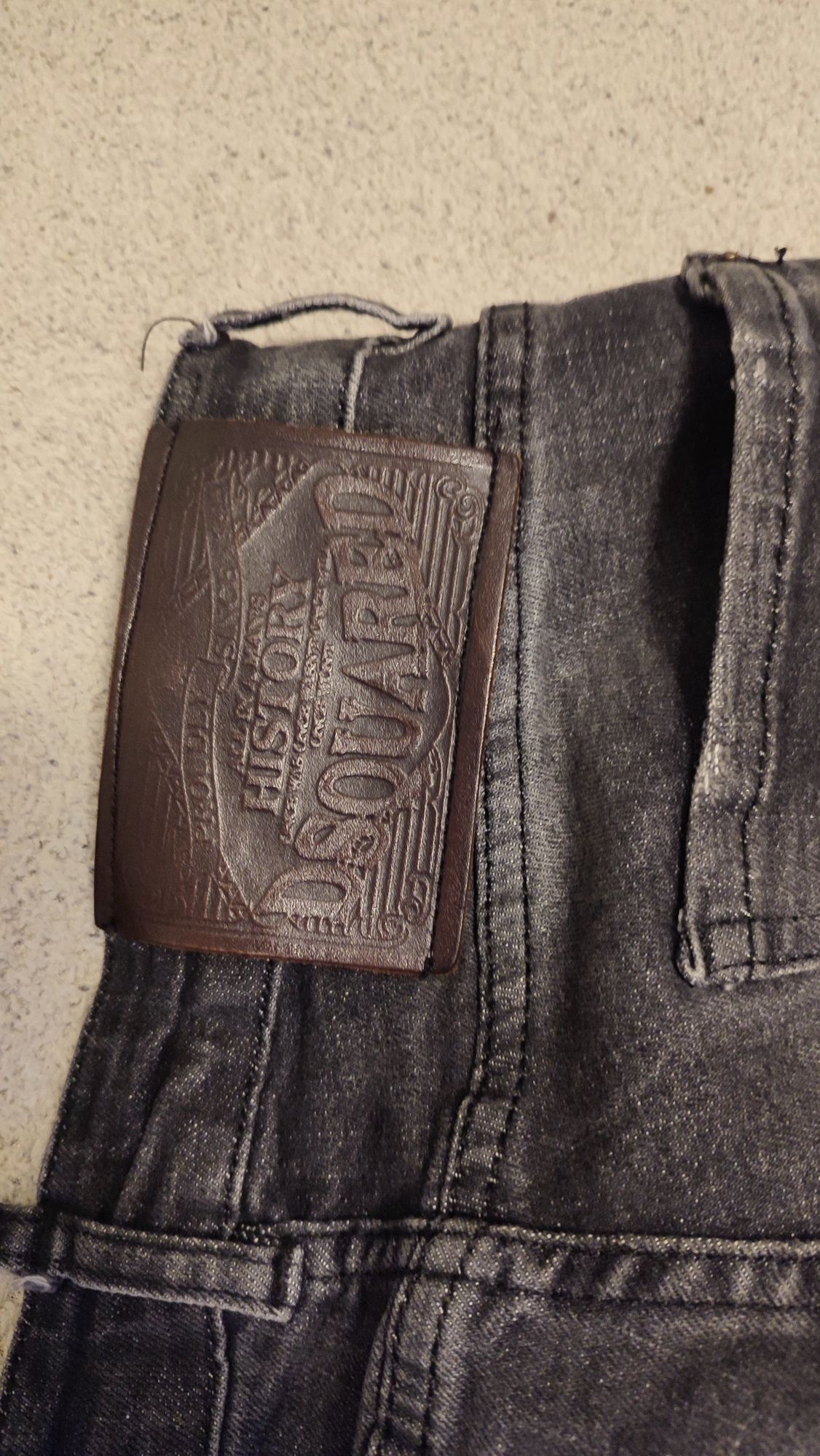 Spodnie męskie Dsquared2 rozmiar 44