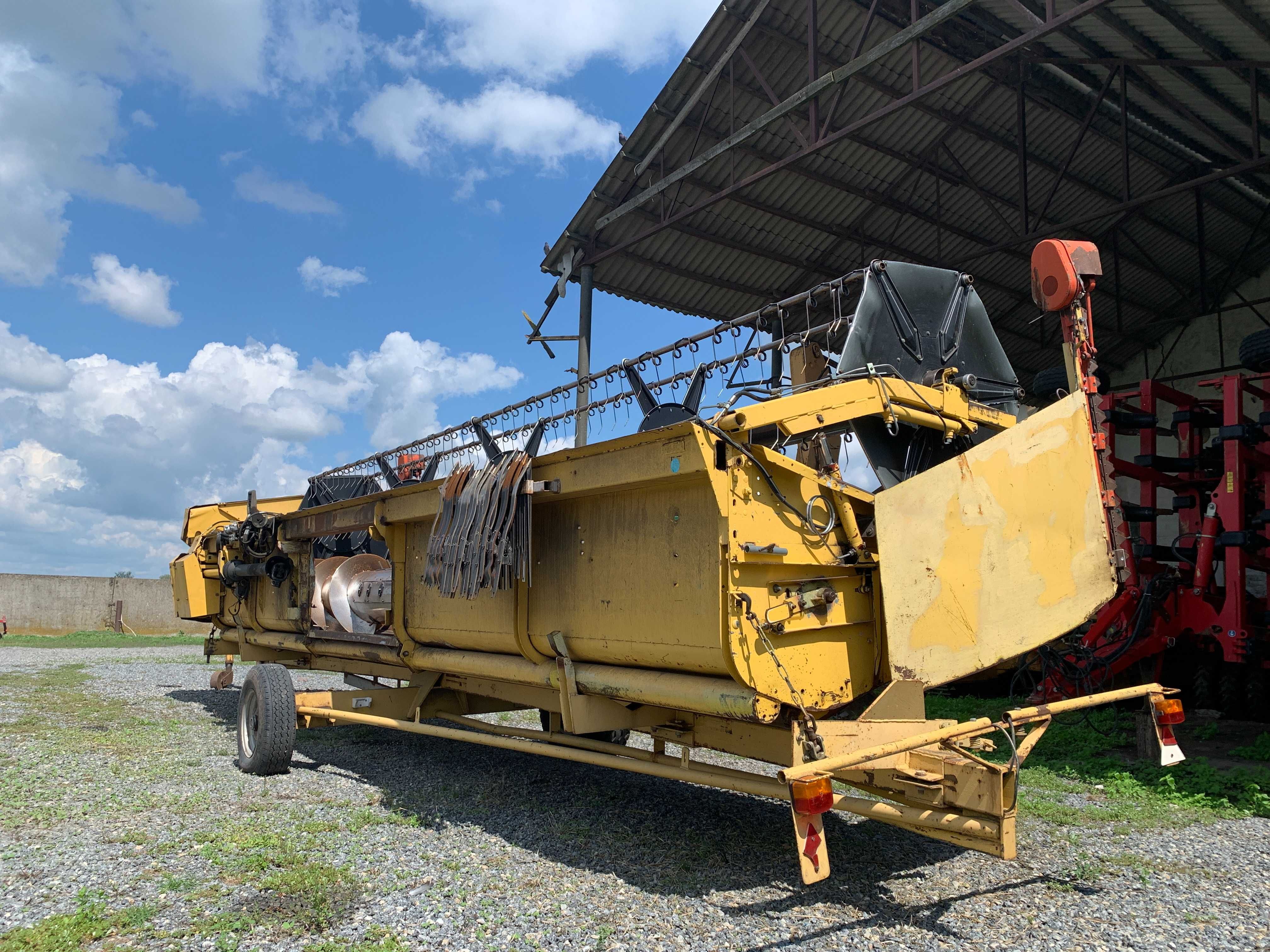 Комбайн New Holland TF46 7.2m