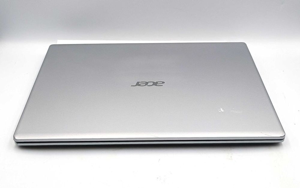 Laptop ACER ASPIRE 1 + Zasilacz