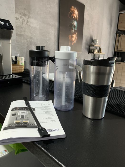 Кофемашина DeLonghi Eletta Explore