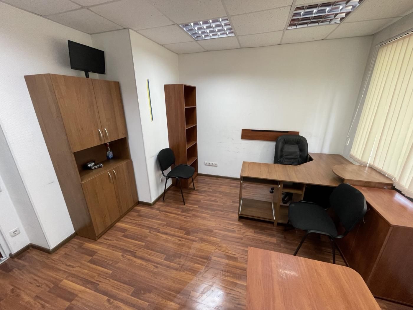 Офісне приміщення 12,8 кв. м. на 5-му поверсі на пр. Соборному, 180а