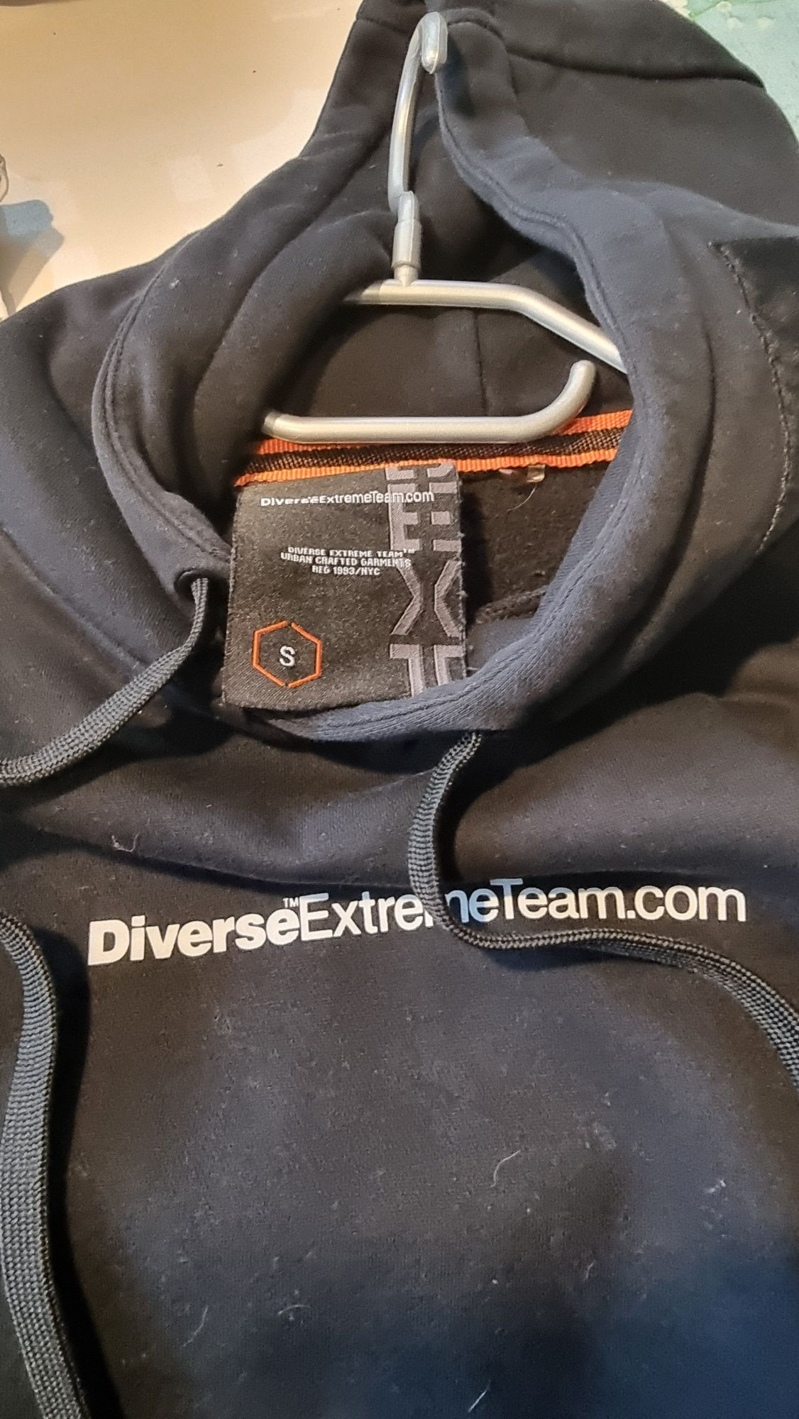 Bluza z kapturem Diverse