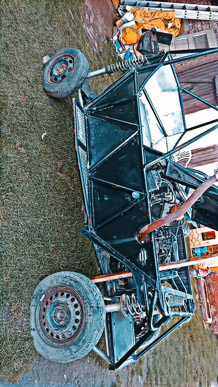 Sprzedam buggy silnik 1.8 chyba nie na chodzie