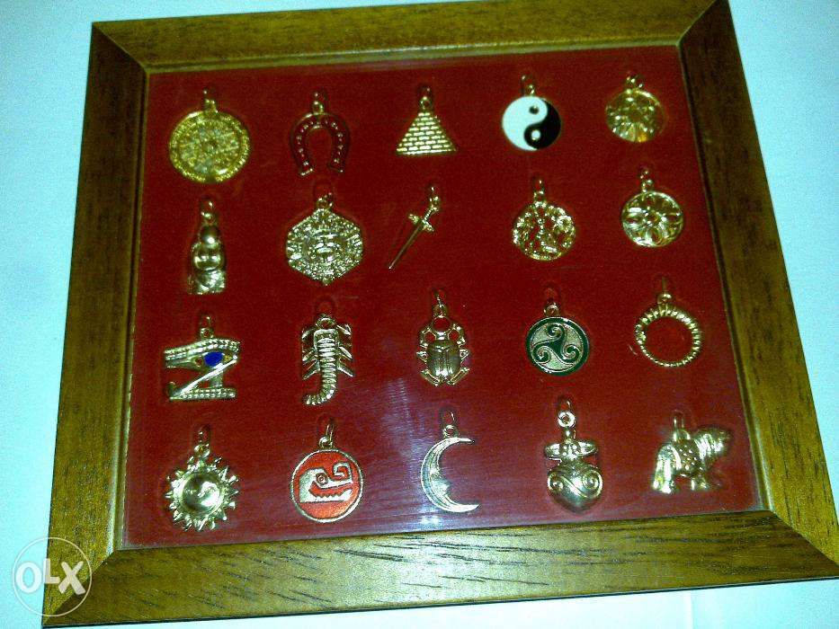 amuletos (20 figuras medalhas emolduradas) coleção completa