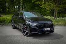 Wynajem aut wypożyczalnia suv Audi RSQ8 PROMOCJA 30dni 19.990!