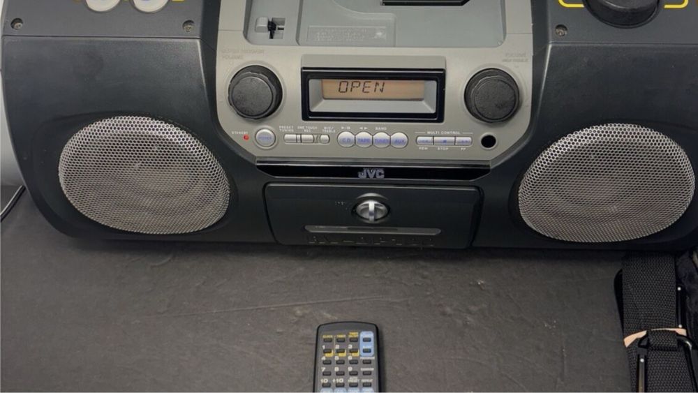 Radioodtwarzacz BOOMBOX Jvc rv-db100bm
