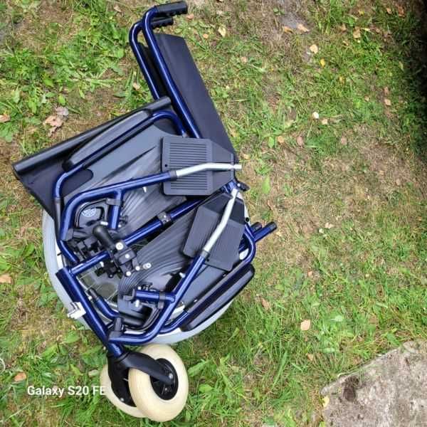 wózek inwalidzki  VEIMEIREN - nowy ( zakurzony ) mogę wysłać - 490 zł