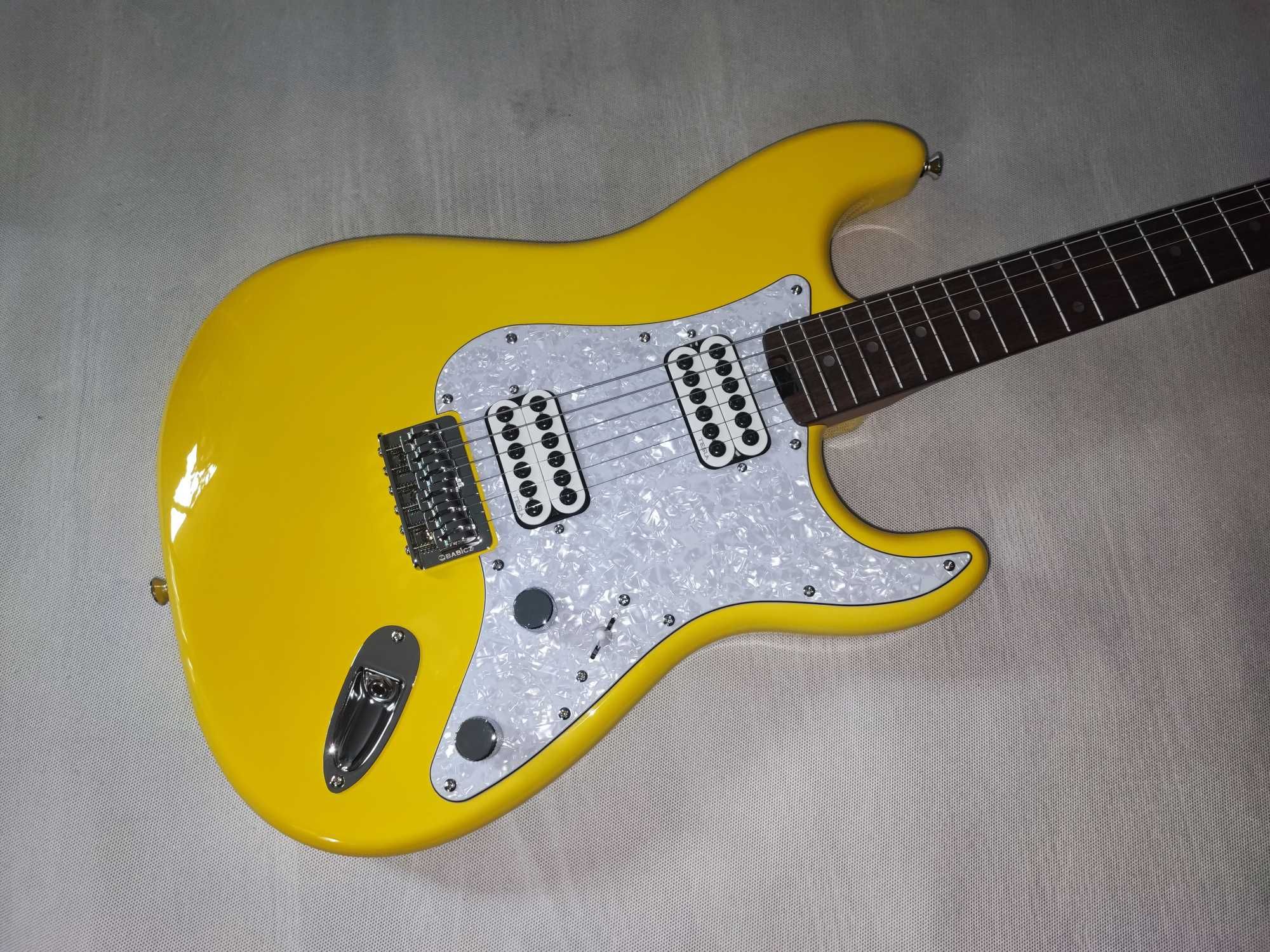 HARLEY BENTON ST-MODERN HH PLUS Yellow gitara stratocaster ustawiona