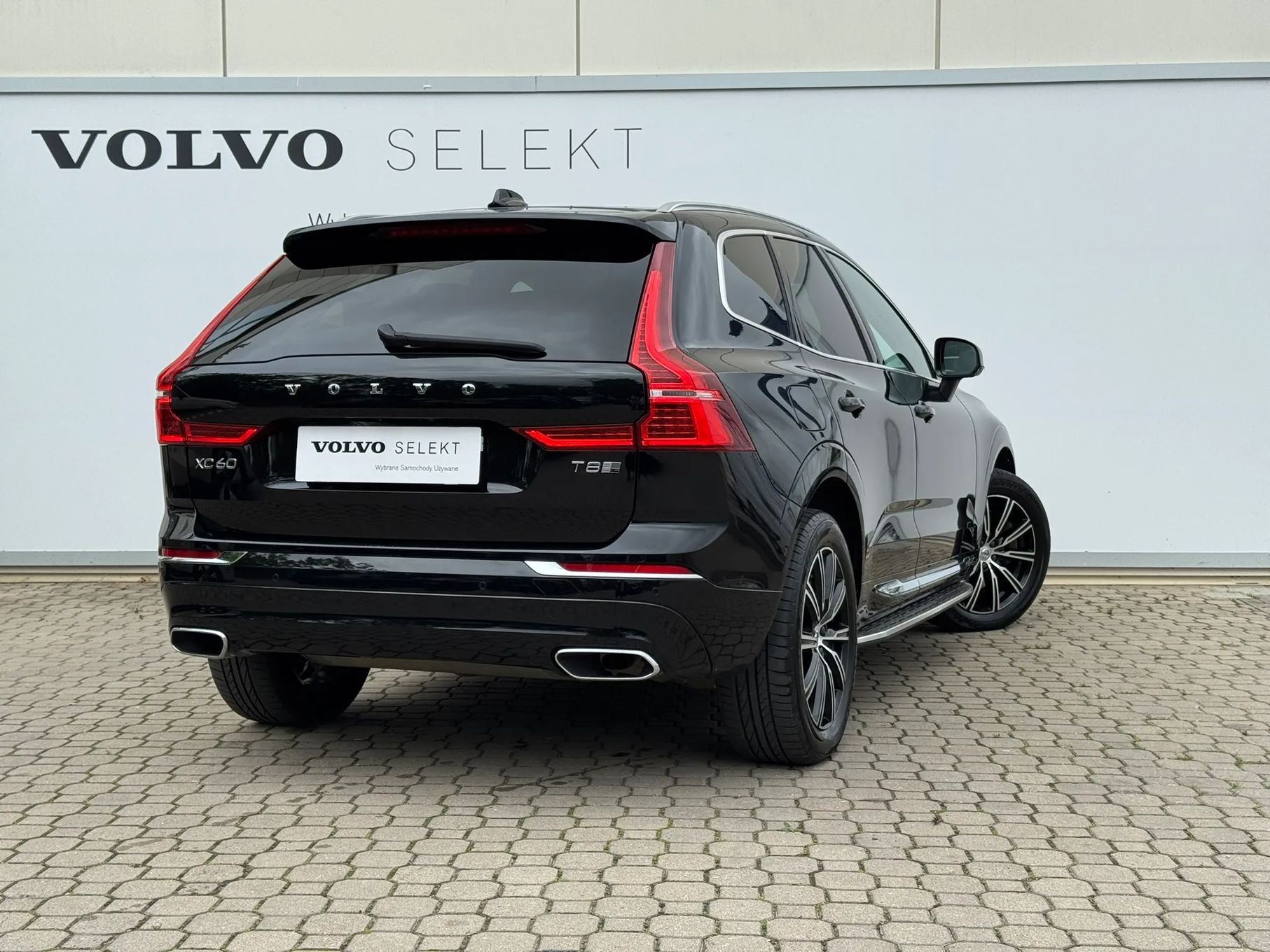 Volvo XC 60 Volvo XC60 T8 AWD Plug-In Hybrid Inscr Salon PL Gwarancja Volvo Selekt