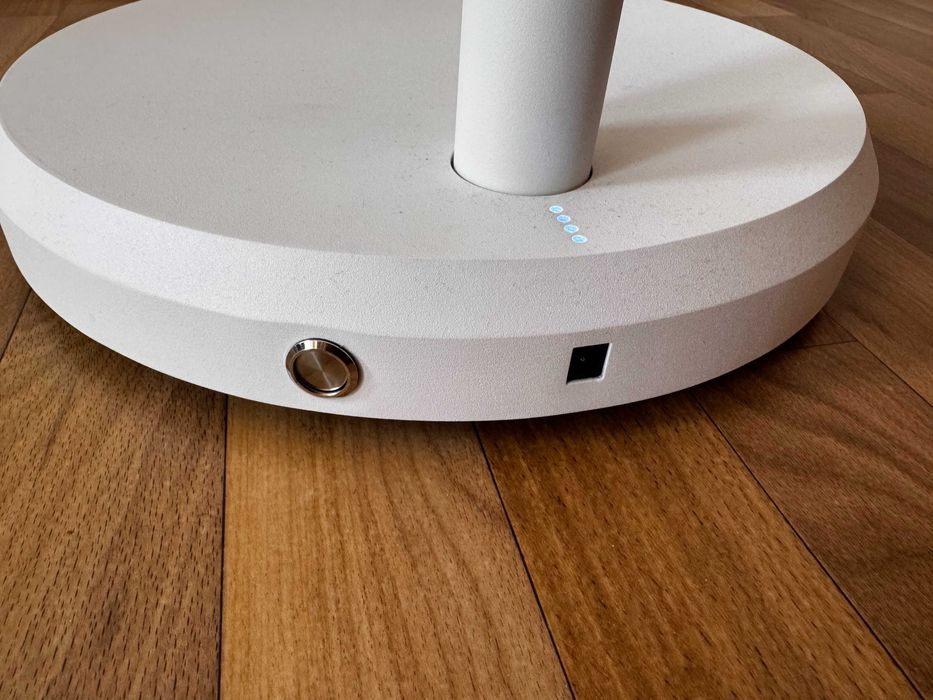 21,5 дюйм, великий сенсорний планшет (смарт екран), Андроїд (Android)