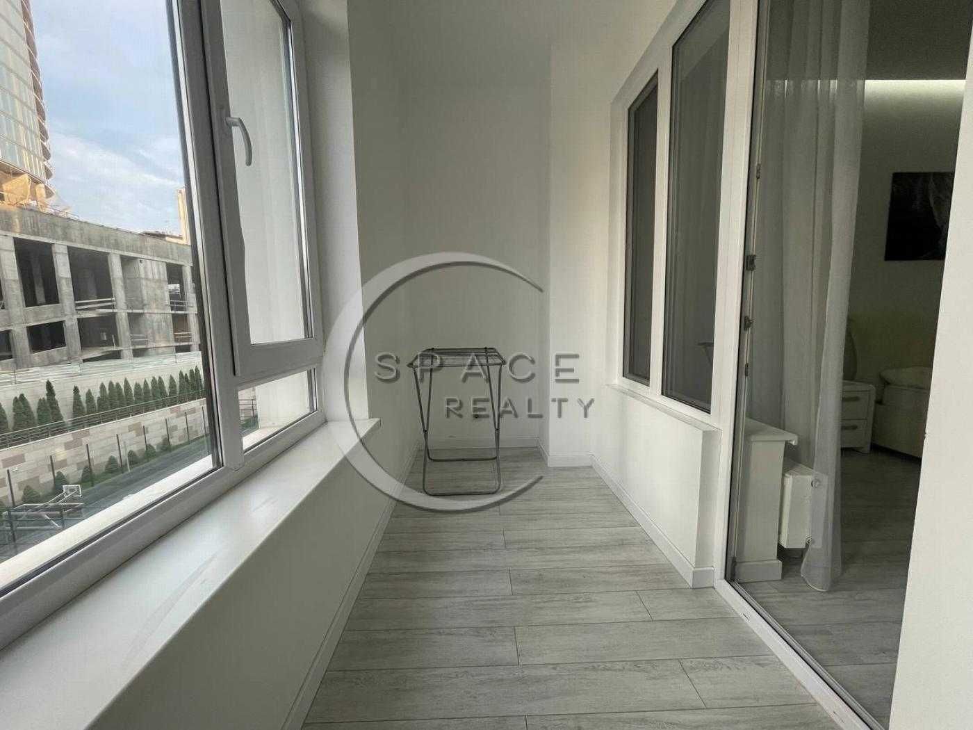 Оренда 3-кімнатної квартири 90 м² 4 поверх в ЖК«Бульвар Фонтанів»90 м²