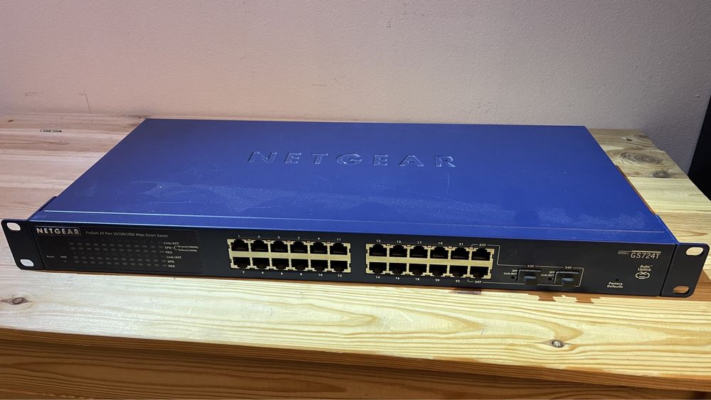 Netgear GS724Tv3 switch zarzadzalny