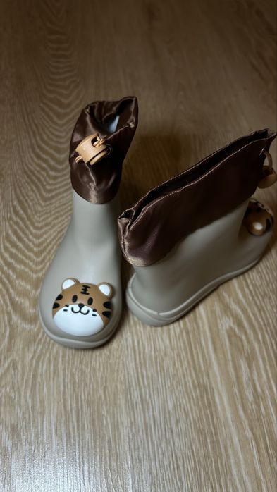 Гумові чоботи дитячі 27 розмір