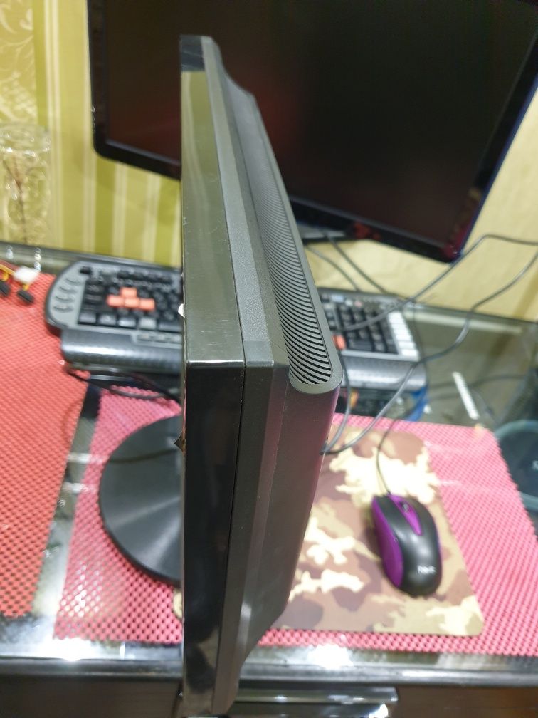 Монитор Б/У 19" Asus VW193, Широкий