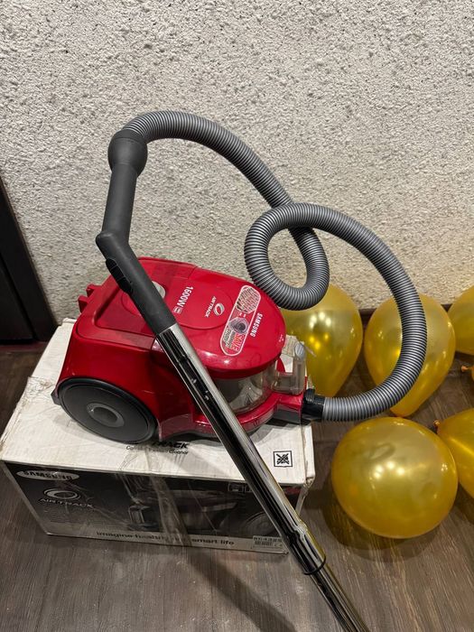 Продам пелесос ,самсунг 1600w