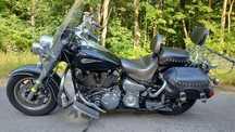 Yamaha XV Yamaha Road Star 1700 Silverado rok 2006 - ubrana